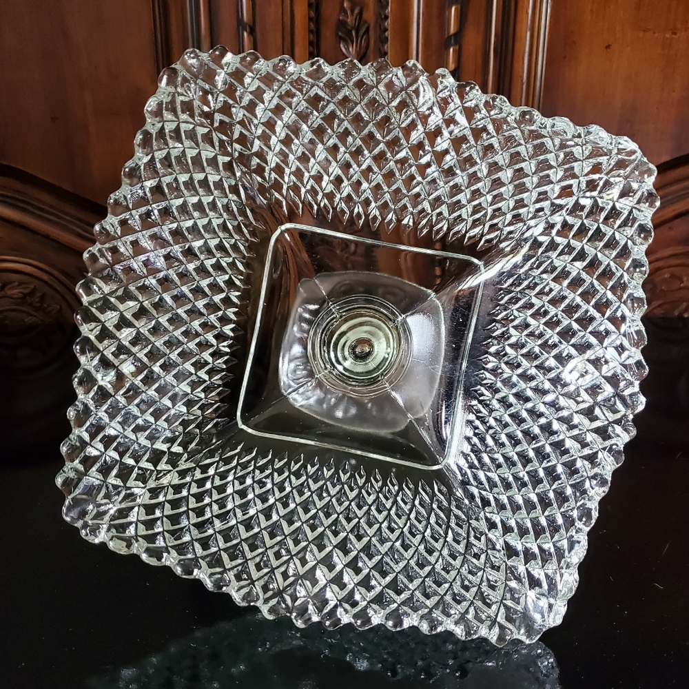 1950s L.E. Smith Diamond Point Ruffle Edged Compote - Picture 8 of 16